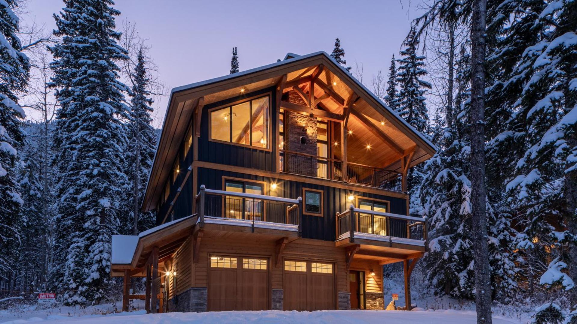 Lush Mountain Accommodations Golden Luaran gambar